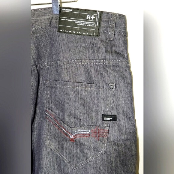 Rocawear R+, original fit men's jeans. 40x32,NWOT, cool Y2K vibe - Picture 3 of 14